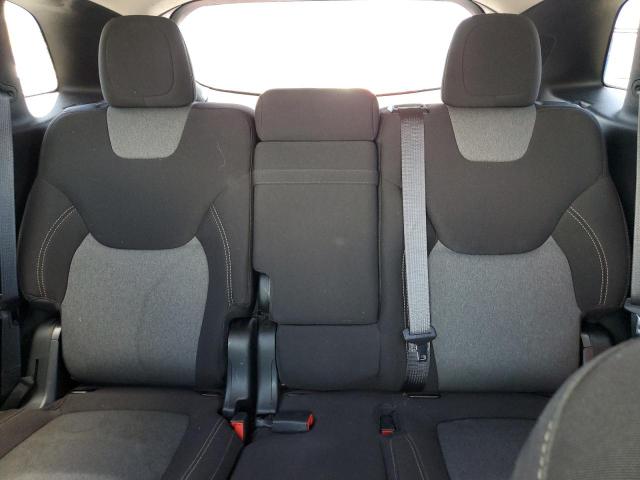 1C4PJMCX8JD609021 Jeep Cherokee Latitude
