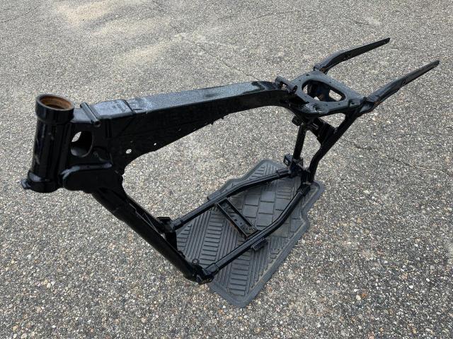 2006 HARLEY-DAVIDSON FXDBI 1HD1GX1196K326049