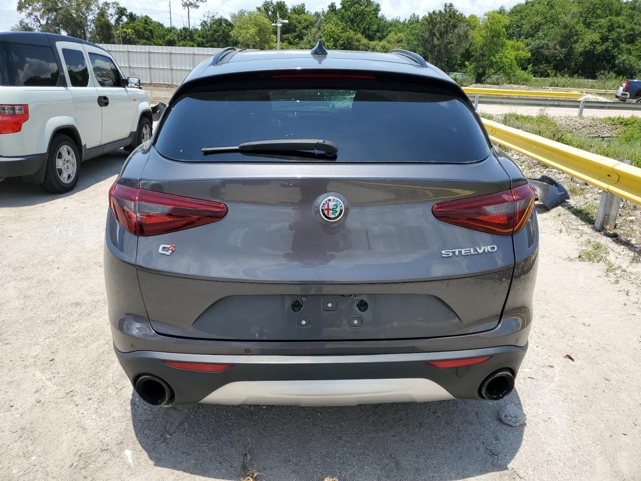 ZASFAKPN9J7C23559 2018 Alfa Romeo Stelvio Sport