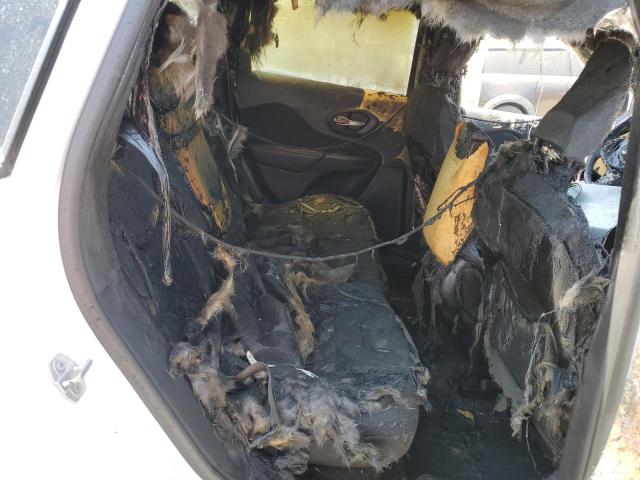 1C4PJLCBXFW730465 Jeep Cherokee Latitude