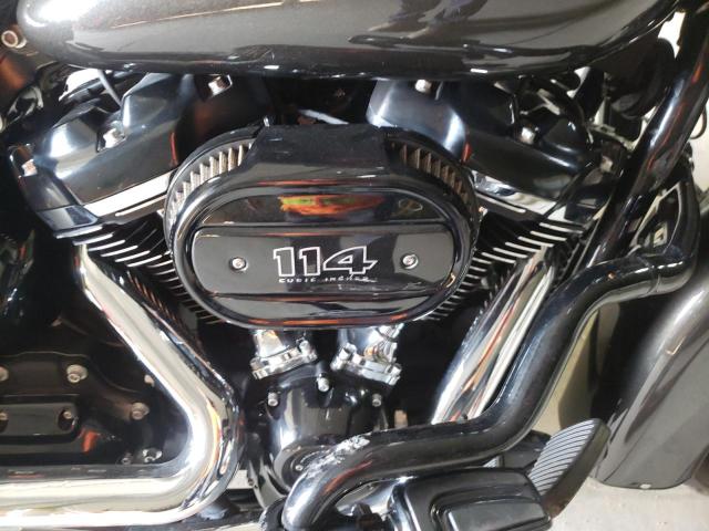 2019 HARLEY-DAVIDSON FLHCS 1HD1YBK25KB018085