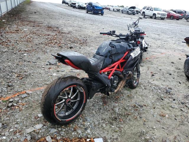 2015 DUCATI DIAVEL ZDM13BSW2FB026626