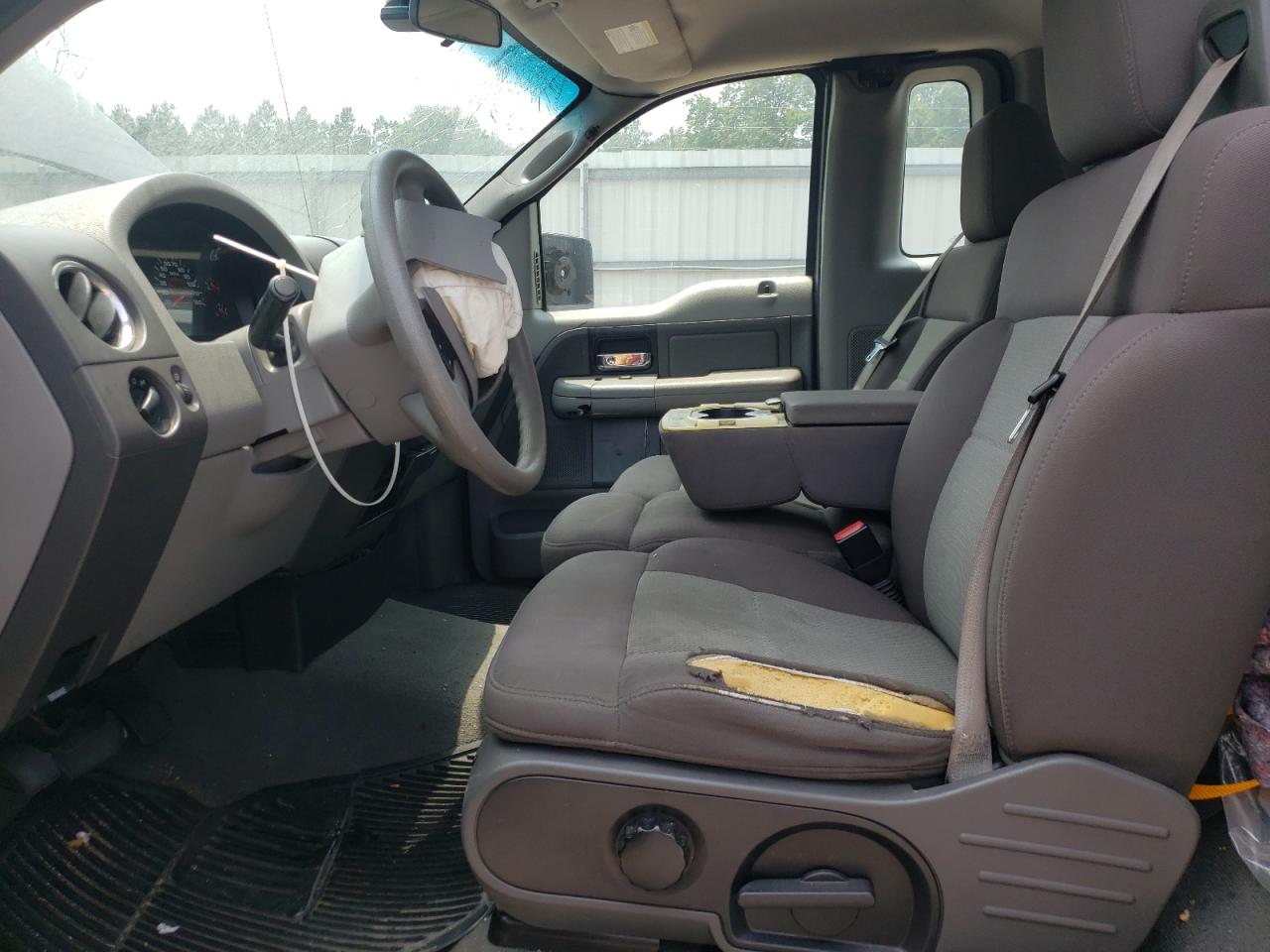 1FTRF12W56KB39762 2006 Ford F150