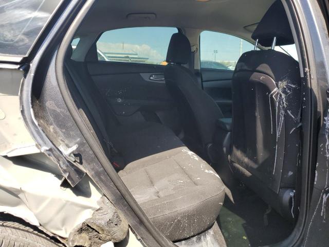 3KPF24AD8ME364600 KIA FORTE FE