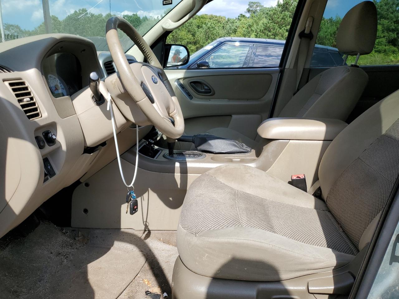 1FMYU03145KB06017 2005 Ford Escape Xlt