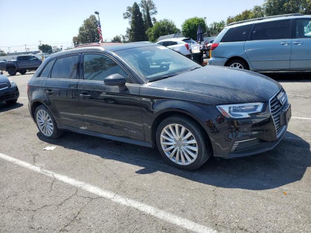 2018 AUDI A3 E-TRON - WAUUPBFF4JA067939