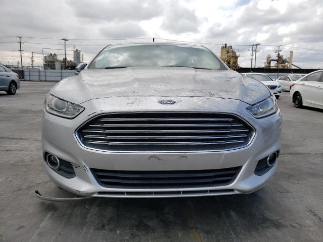 3FA6P0HDXER273070 Ford FUSION SE