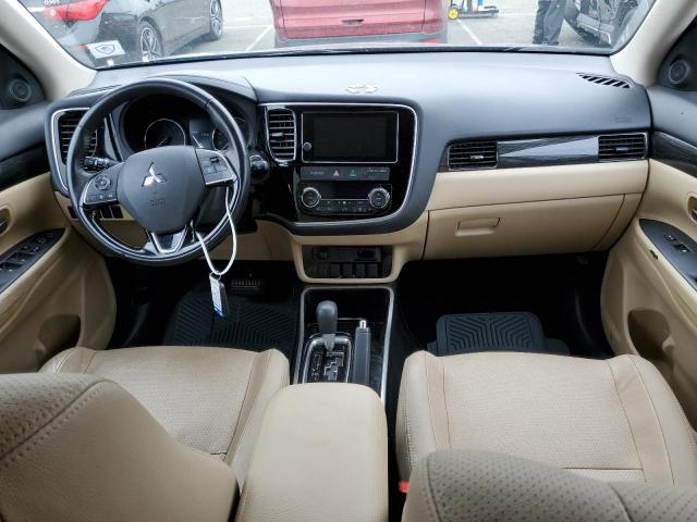JA4AD3A39HZ042820 Mitsubishi Outlander Se