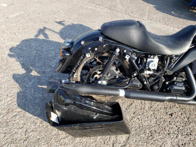 2022 HARLEY-DAVIDSON FLHXST - 1HD1ABL1XNB671820