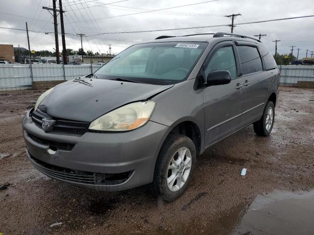 2004 Toyota Sienna LE