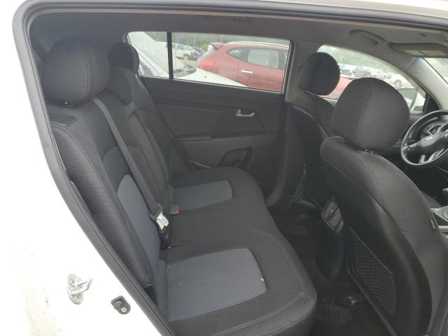 KNDPB3AC3E7577929 KIA Sportage Base