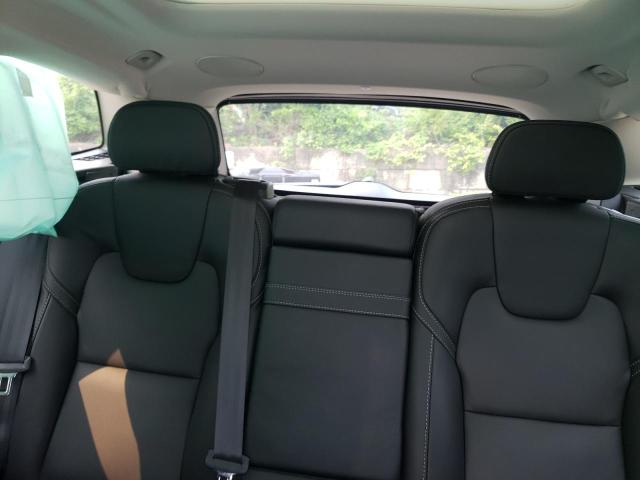 2022 VOLVO XC60 B6 IN - YV4062RL9N1953764