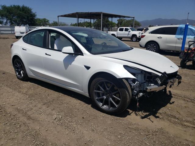 5YJ3E1EB0NF139102 Tesla MODEL 3