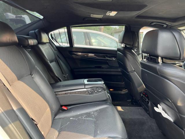 2015 BMW 750 LXI - WBAYF8C53FD654058