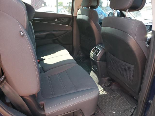 5XYPG4A30GG105149 KIA SORENTO LX