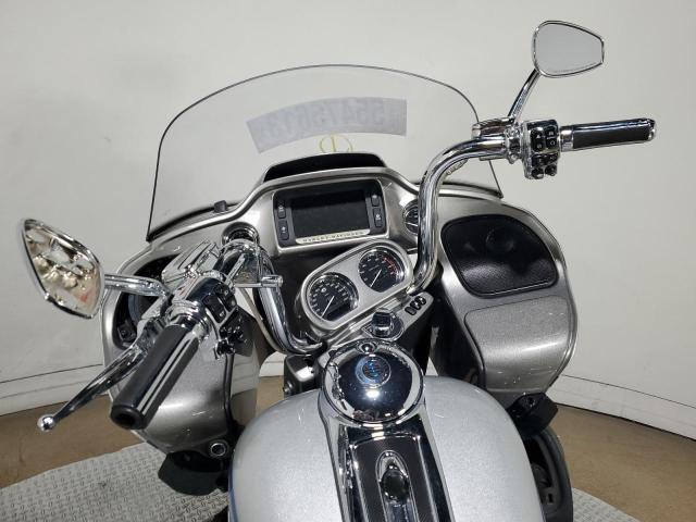 2016 HARLEY-DAVIDSON FLTRUSE CV 1HD1TAN10GB953887