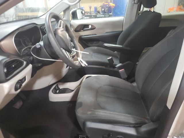 2017 Chrysler Pacifica - Image 7