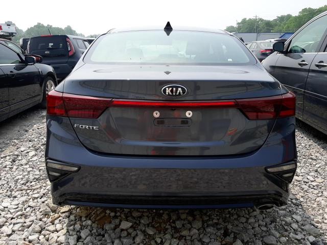 3KPF24AD2ME375902 KIA FORTE FE