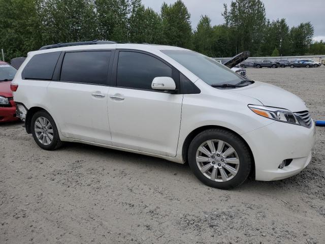 5TDYZ3DC4HS847031 2017 TOYOTA SIENNA, photo no. 4