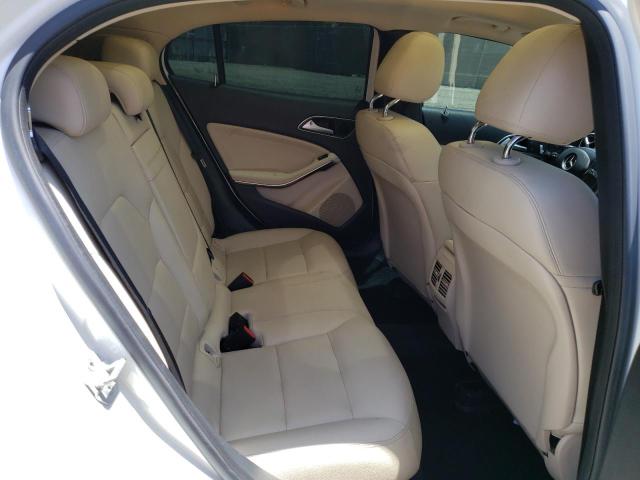 WDCTG4EB8FJ137890 Mercedes-Benz GLA 250