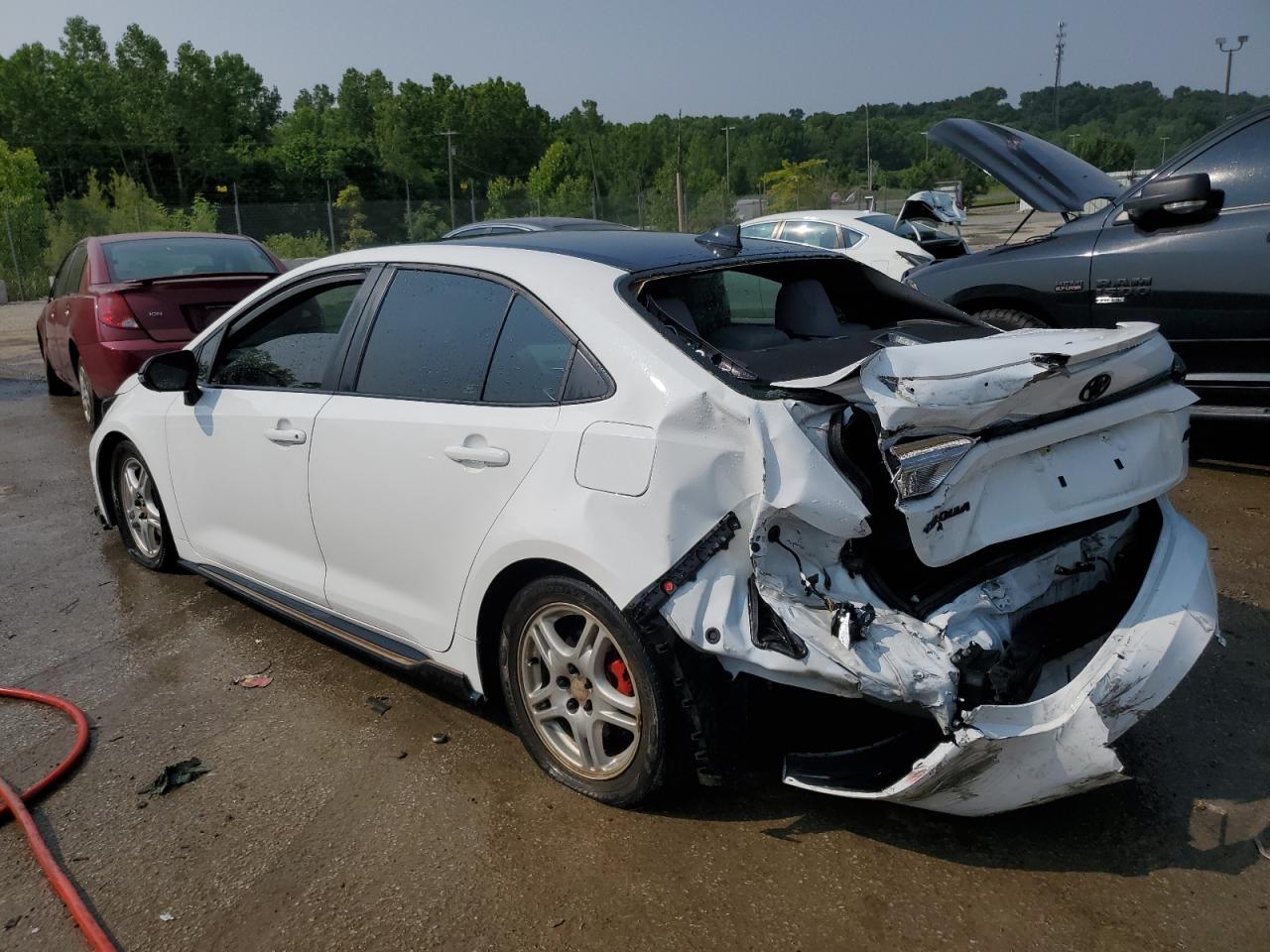 2022 Toyota Corolla Se vin: 5YFS4MCE5NP100085