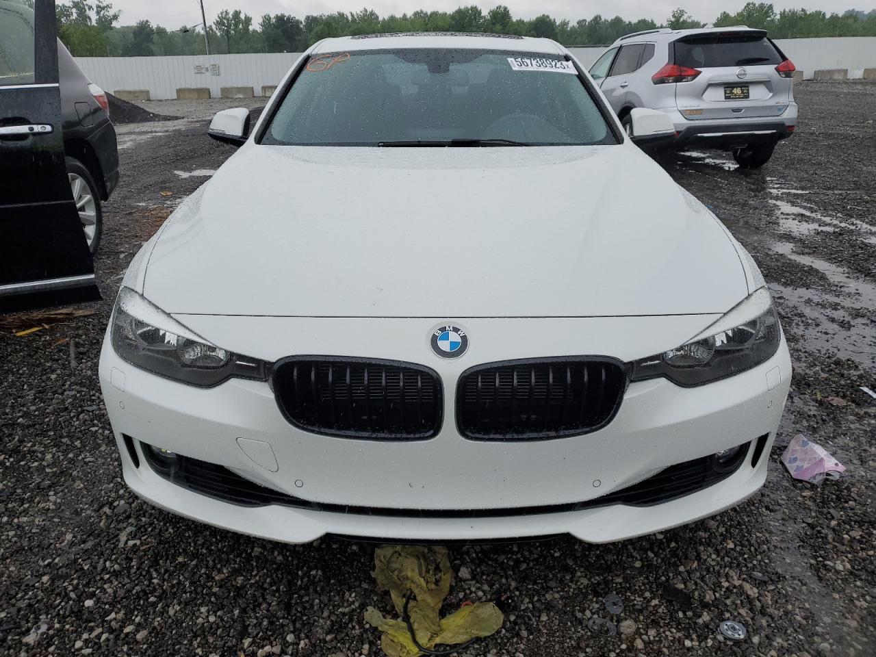 Седани BMW 3 SERIES 2015 Білий