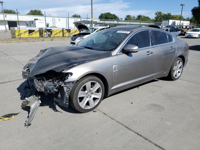 2010 Jaguar XF Luxury