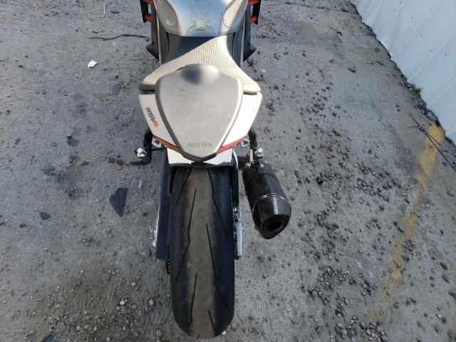 2022 APRILIA RSV4 1100 ZD4KYUA0XNS000353
