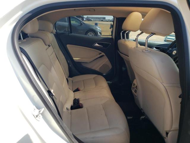 2017 MERCEDES-BENZ GLA 250 - WDCTG4EB0HJ306299