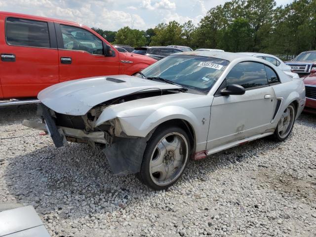 2000 Ford Mustang 