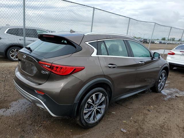 SJKCH5CR5HA029932 Infiniti Qx30 Base 2017