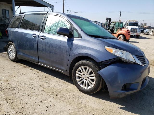 5TDYK3DC3FS569501 Toyota SIENNA XLE