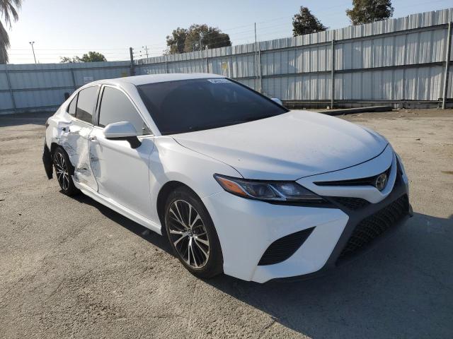 2018 TOYOTA CAMRY 4D 2 - 4T1B11HK0JU573035