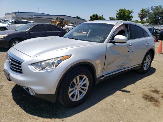 2016 INFINITI QX70 