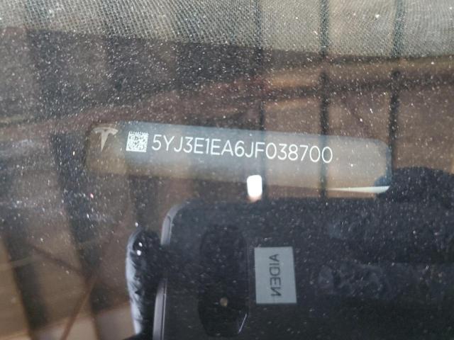 5YJ3E1EA6JF038700 Tesla MODEL 3