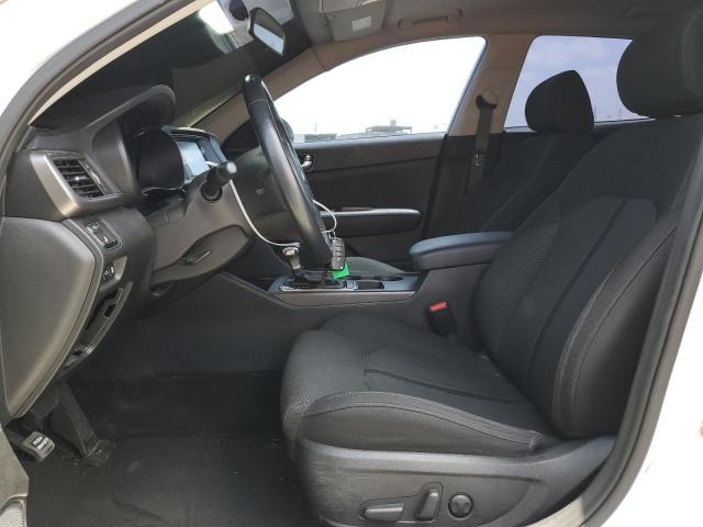 5XXGT4L19JG216527 KIA Optima Lx