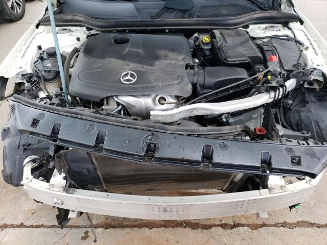 2017 MERCEDES-BENZ GLA 250 - WDCTG4EB4HJ333618