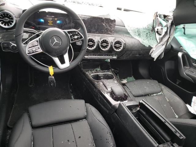 W1K3G4EB9NJ336828 Mercedes-Benz A 220