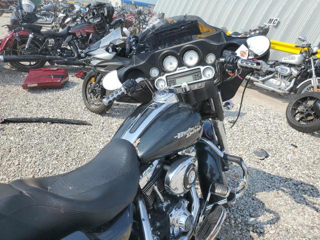2007 HARLEY-DAVIDSON FLHX CALIF - 1HD1KB4357Y670670
