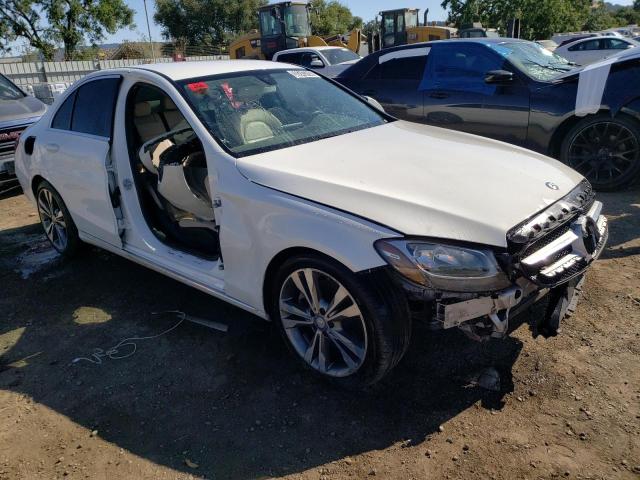 55SWF4JB1GU110131 Mercedes-Benz C 300