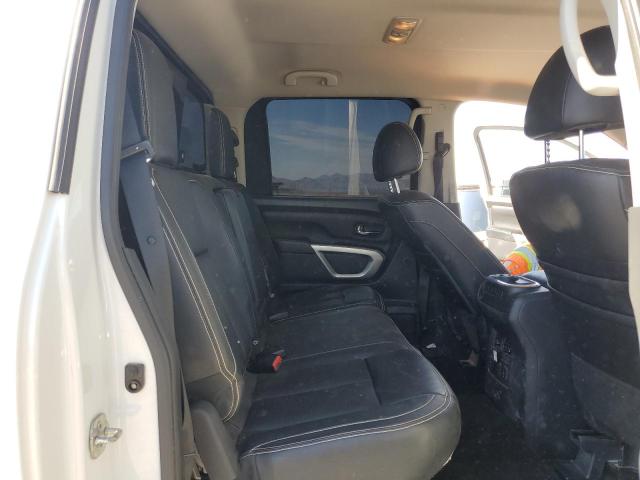 1N6BA1F49JN520978 Nissan Titan Xd Sl