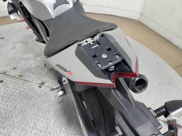 2022 APRILIA RSV4 1100 - ZD4KYUA00NS000328