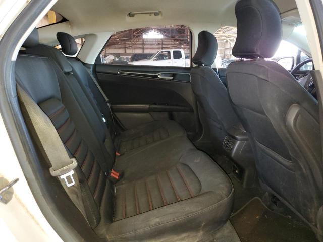 3FA6P0HD0GR124783 Ford FUSION SE