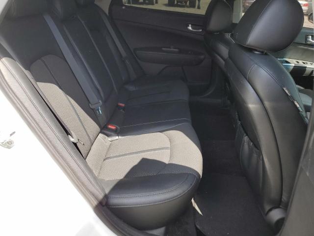 5XXGT4L39JG204203 KIA Optima Lx