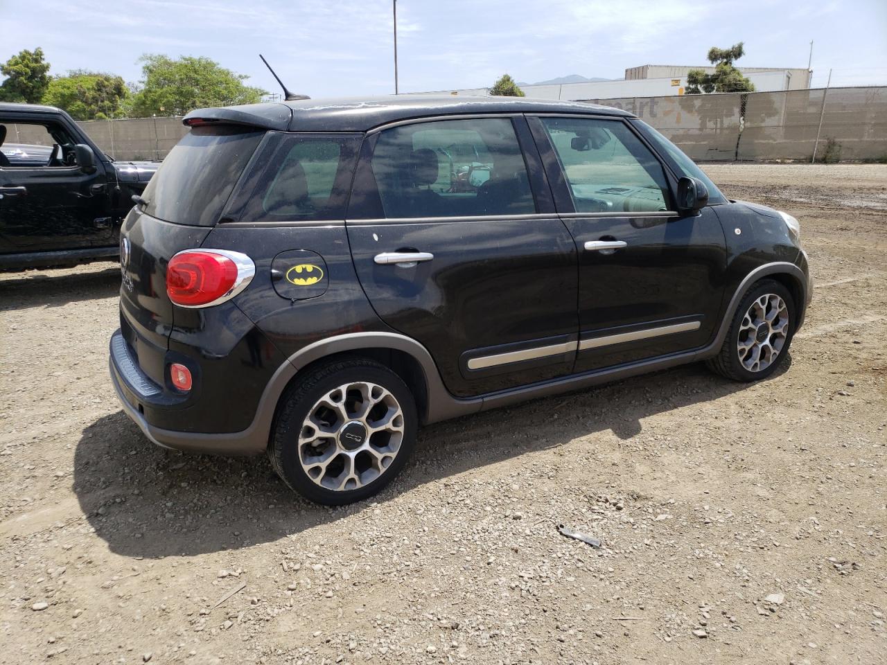 2014 Fiat 500L Trekking vin: ZFBCFADH5EZ012670