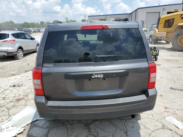 2016 JEEP 3RD AXLE 1C4NJPBA3GD807875