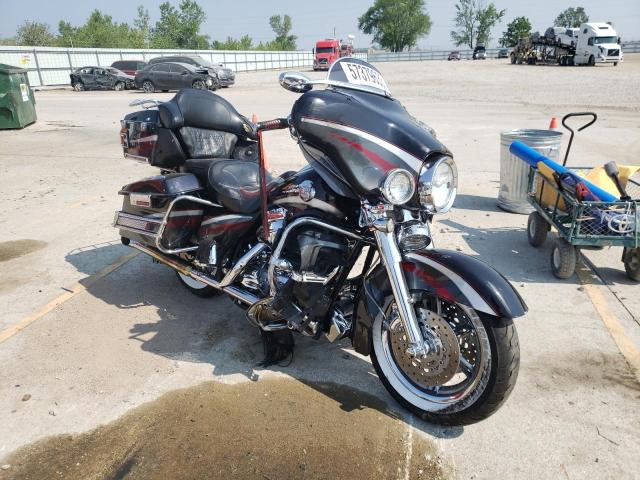 2006 HARLEY-DAVIDSON FLHTCUSE - 1HD1PRE156Y951907