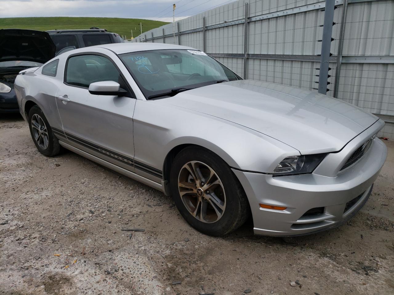 2014 Ford Mustang vin: 1ZVBP8AM5E5264956