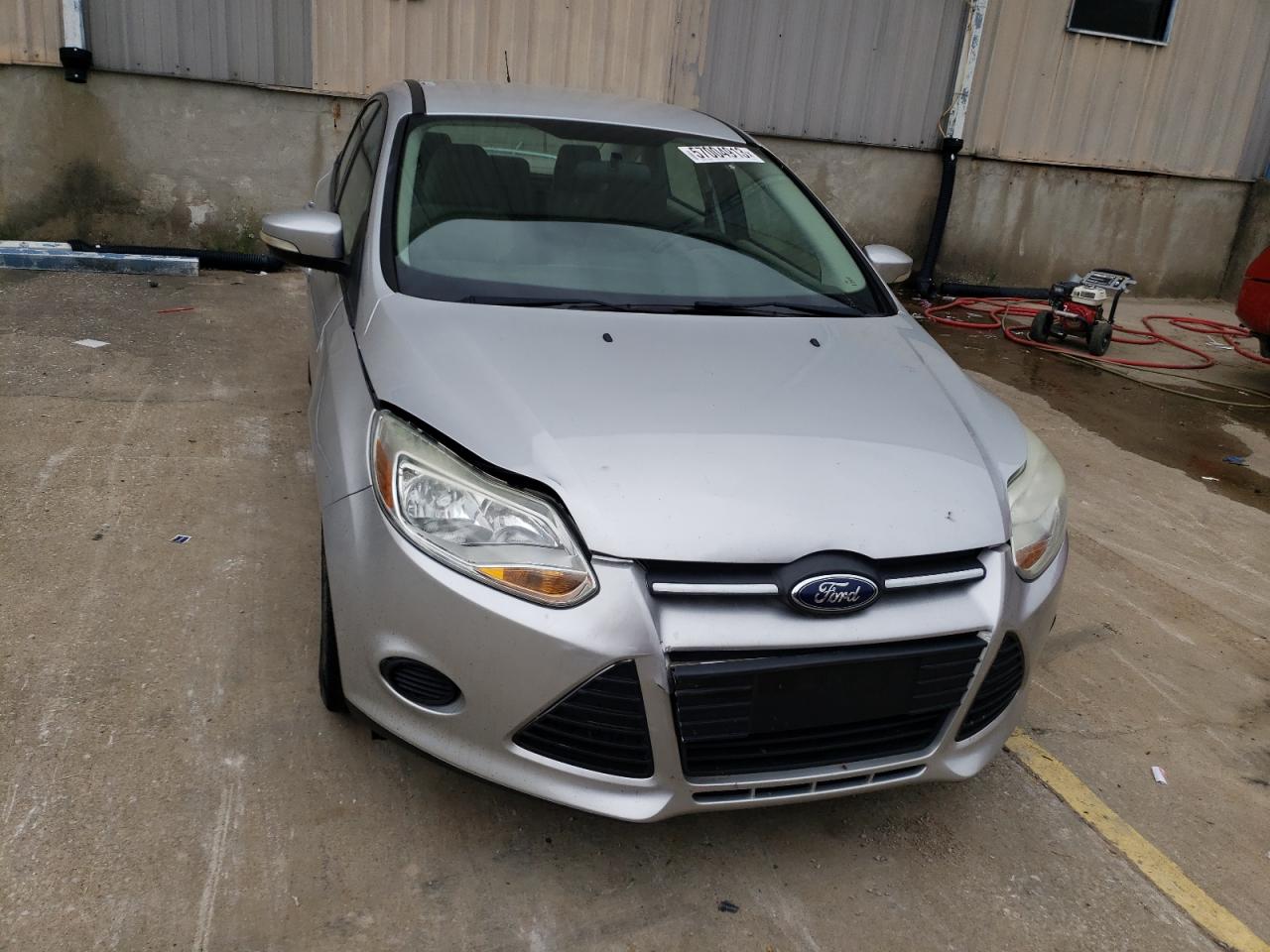 2014 Ford Focus Se vin: 1FADP3F2XEL422313