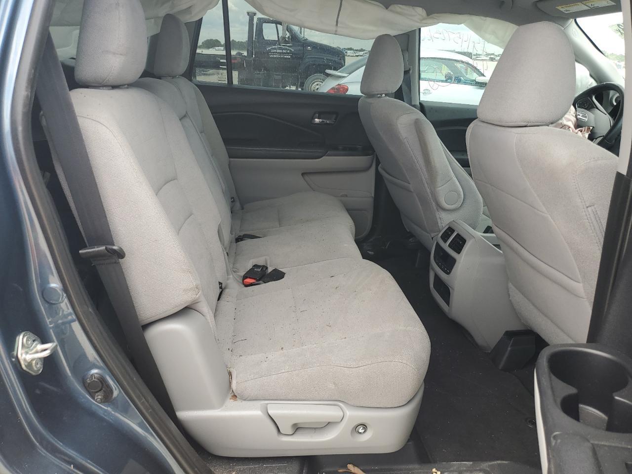 VIN: 5FNYF5H32KB046771 2019 HONDA PILOT